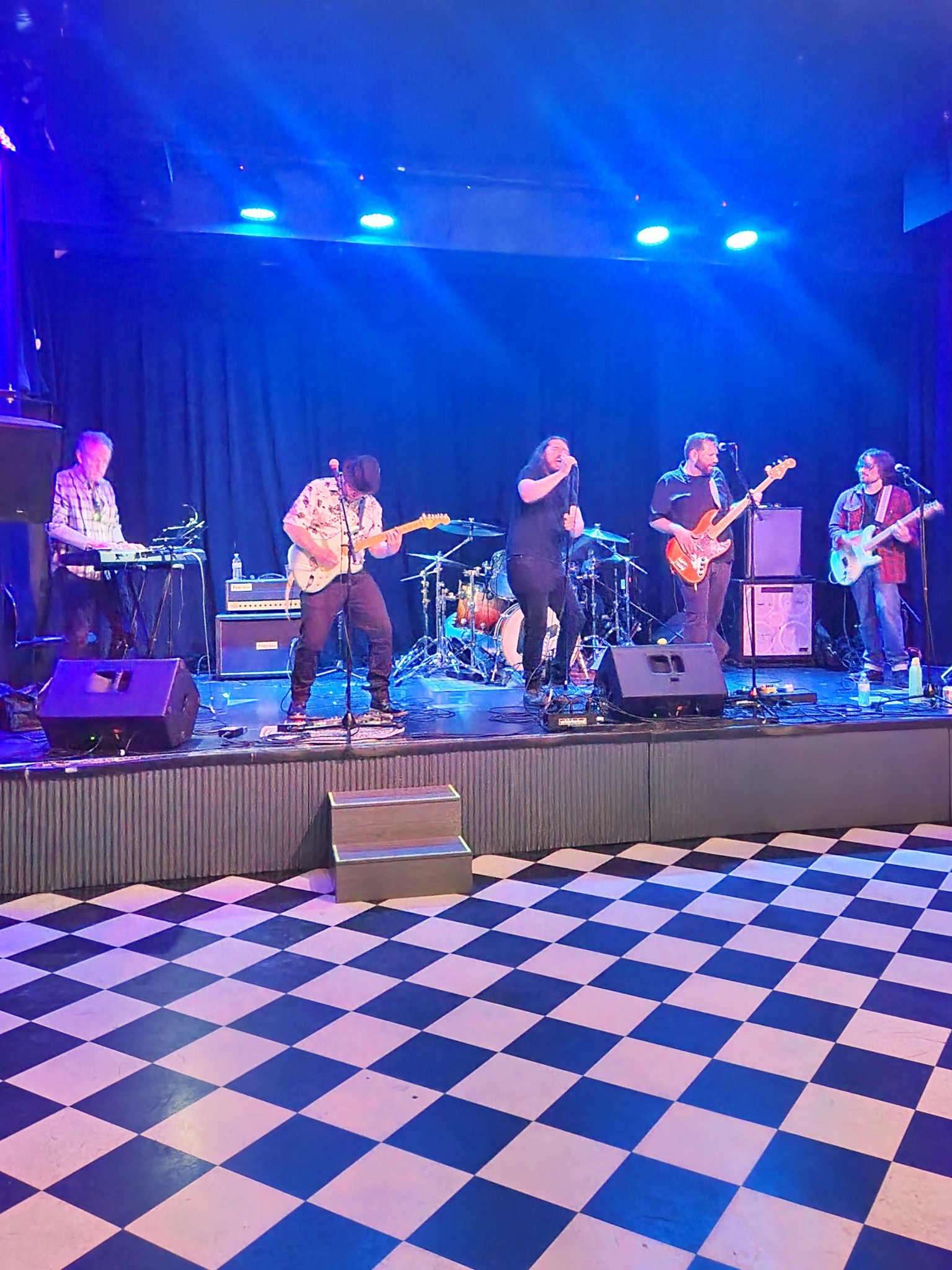 Good Cook full band on stage at Pearl Street Warehouse